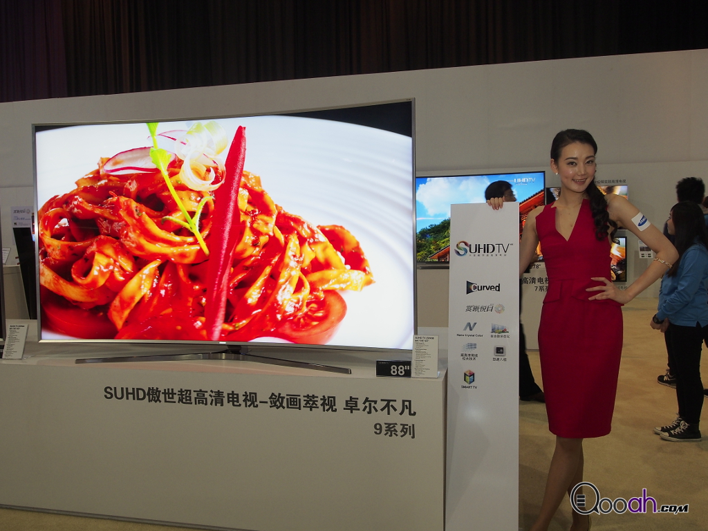 Samsung推出崭新曲面SUHDTV