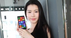 Microsoft推出首部WP8.1旗舰Lumia930，售HK$5,398！