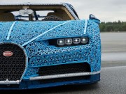 LEGO乐高打造1：1的BugattiChiron超跑乐高版，还真的可以开！