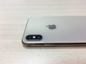 iPhone 新 3 款传 9 月亮相，3 镜头设计浮出台面