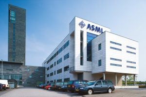 ASML 2018 年营收创新高，EUV 2019 年将出货 30 台为成长主力