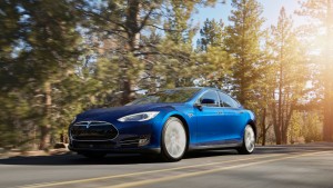 骇客示范 1.6 秒偷走特斯拉 Model S，过程不留痕迹