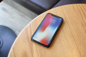 果粉抢不到降价  iPhone X，供应链确认将于 2018 年停产