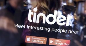 约会神器 Tinder 吸金，母公司今年股价飙 7 成