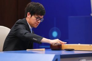 柯洁盘中失误再吞一败，AlphaGo 之父：是目前为止最势均力敌的比赛