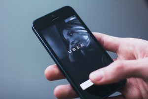 软银投资 Uber 遇阻，估值难达成一致