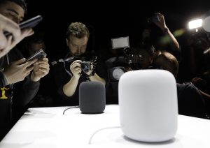 HomePod 技术解读，为何苹果设计了这个样式的怪产品？