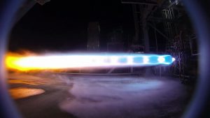 SpaceX 不会寂寞太久，贝佐斯的“蓝色起源”火箭引擎完工