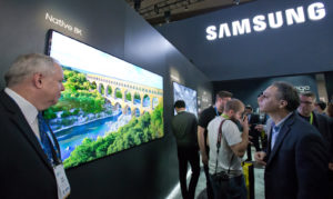 CES 展量子点与 OLED 电视持续角力，首重 8K 与影像处理能力