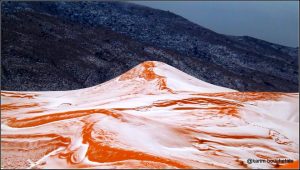 NASA 带你从卫星影像来看：撒哈拉沙漠时隔 37 年再现的雪景