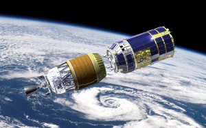 花费 10 年设计制成，日本 JAXA 成功发射金属鱼网状的太空垃圾捕捉器