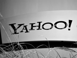 走入历史尘埃，Yahoo 被并交易完成确定改名为 Altaba