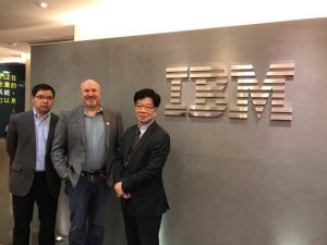 Hyperledger Fabric 架构已成熟，IBM 有信心：2017 是区块链应用落实年