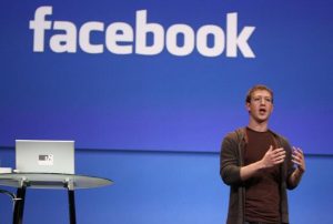 Facebook 股东提议，要求创办人 Mark Zuckerberg 退出董事会