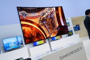 研调：手机 OLED 面板成本降，电视 OLED 难降