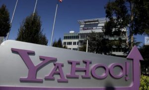 Yahoo 麻烦不断，遭男性高级主管控告性别歧视