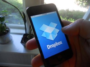 Dropbox 爆个资外泄，这个网站让你确认是否为受害者