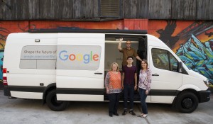 把实验室装进厢型车，Google 的“行动实验室”将四处收集用户的使用经验