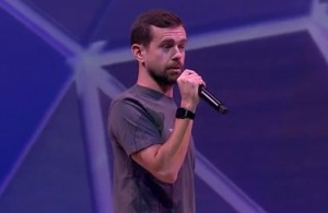 Twitter 首席执行官 Jack Dorsey 向开发者道歉，挽救混乱的关系