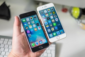 iPhone 6s 关机门，果粉批换电池没诚意