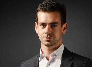 Twitter 正式任命 Jack Dorsey 为 CEO，并同时担任 Square 的 CEO