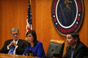 美国 FCC 表示所有手机应该都具备防窃功能