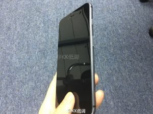 iPhone 7 Plus 有纯黑色？网传照曝光