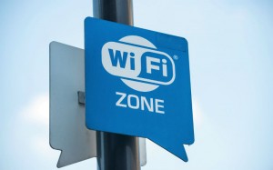 多完美，Wi-Fi 不但不耗电，还能为机器无线充电？