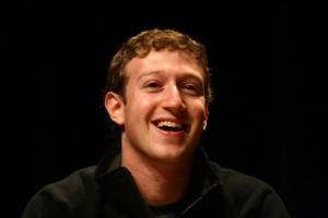 Zuckerberg 与彭博社谈 Internet.org：10 亿人连网，将创造 1 亿份工作