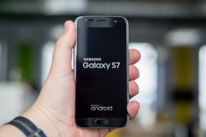 Galaxy S7 开红盘也没用，三星恐被 iPhone 6s 库存打败