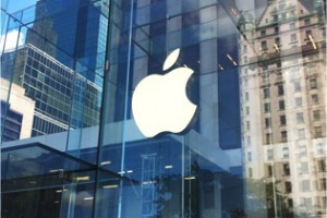 传 Apple 积极布局行动支付，iTunes 将成付费平台