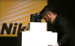 【CES 2016】Nikon 发表三款新品 ，D5 感光度可破 300 万