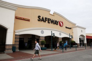 两大连锁超市 Safeway、Albertsons 合手力抗零售业巨头