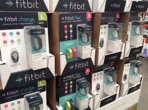 Fitbit 圣诞节大战卖赢 Apple Watch，英业达有望受惠