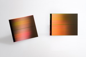 英特尔、美光推 3D XPoint 要掀内存革命，将可同时取代 DRAM 与 NAND