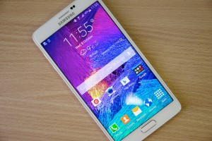 三星 Note 5、S6 Edge Plus 跑分首曝光，安兔兔：近 7 万分