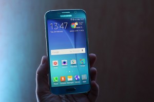 中国偏爱 iPhone，三星 Galaxy S6 再遭券商看衰