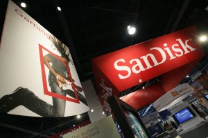 SanDisk Q2 营收 12 亿美元，下滑 24% 但仍优于分析师预期