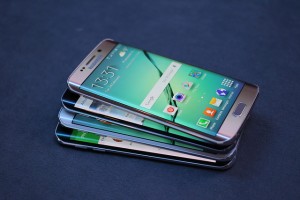 Galaxy S6 Edge 订单爆炸，传三星 A3 厂提前投产