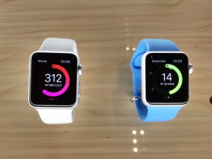 Apple Watch 蓝宝石保护屏幕挨批，反光度高一倍