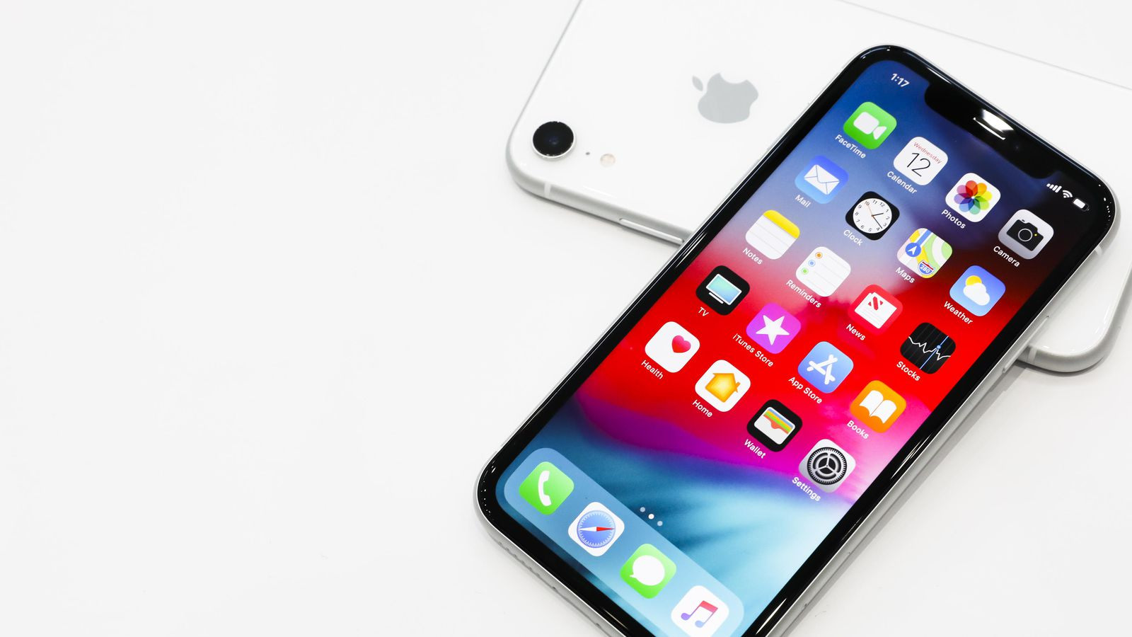 郭明錤：2020 年 5G 版 iPhone 基频芯片将由高通与三星共同供应