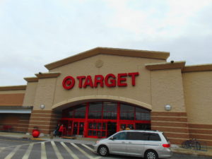 美知名超市 Target 财报赞，股价涨逾 20% 冲史上新高