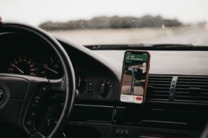 美国 Google Maps 可标注警方在哪些路段执法，为什么警方要求删除这个功能？
