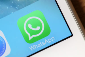 Facebook 搁置 WhatsApp 广告计划，集中火力发展 WhatsApp Business