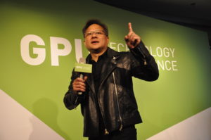 黄仁勋：NVIDIA 不但不裁员，还将提前调薪