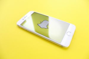 Snap 成抵制 Facebook 行动受益者，第二季营收成长 17%