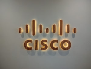 Cisco 疫情下利润提升，“即服务”模式助减省开支